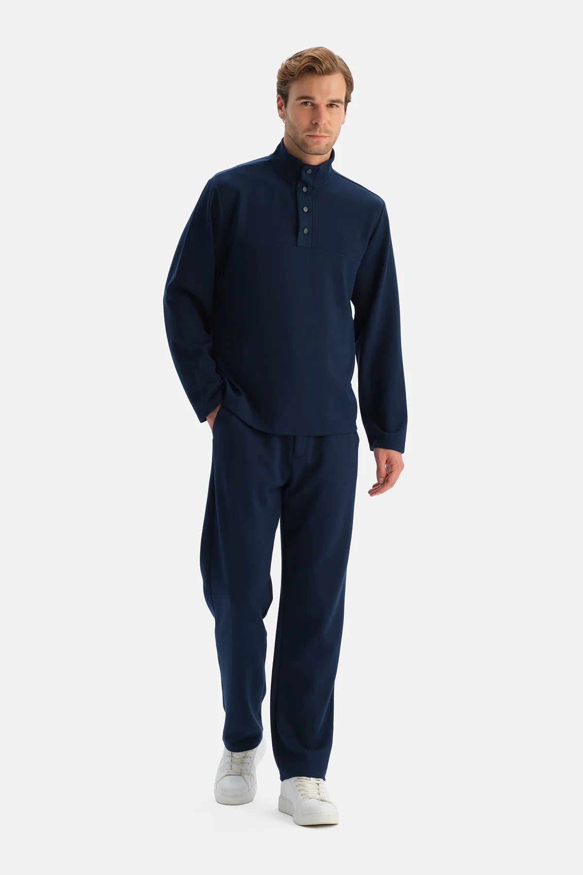 Lacivert Çıtçıt Detaylı Pantolon