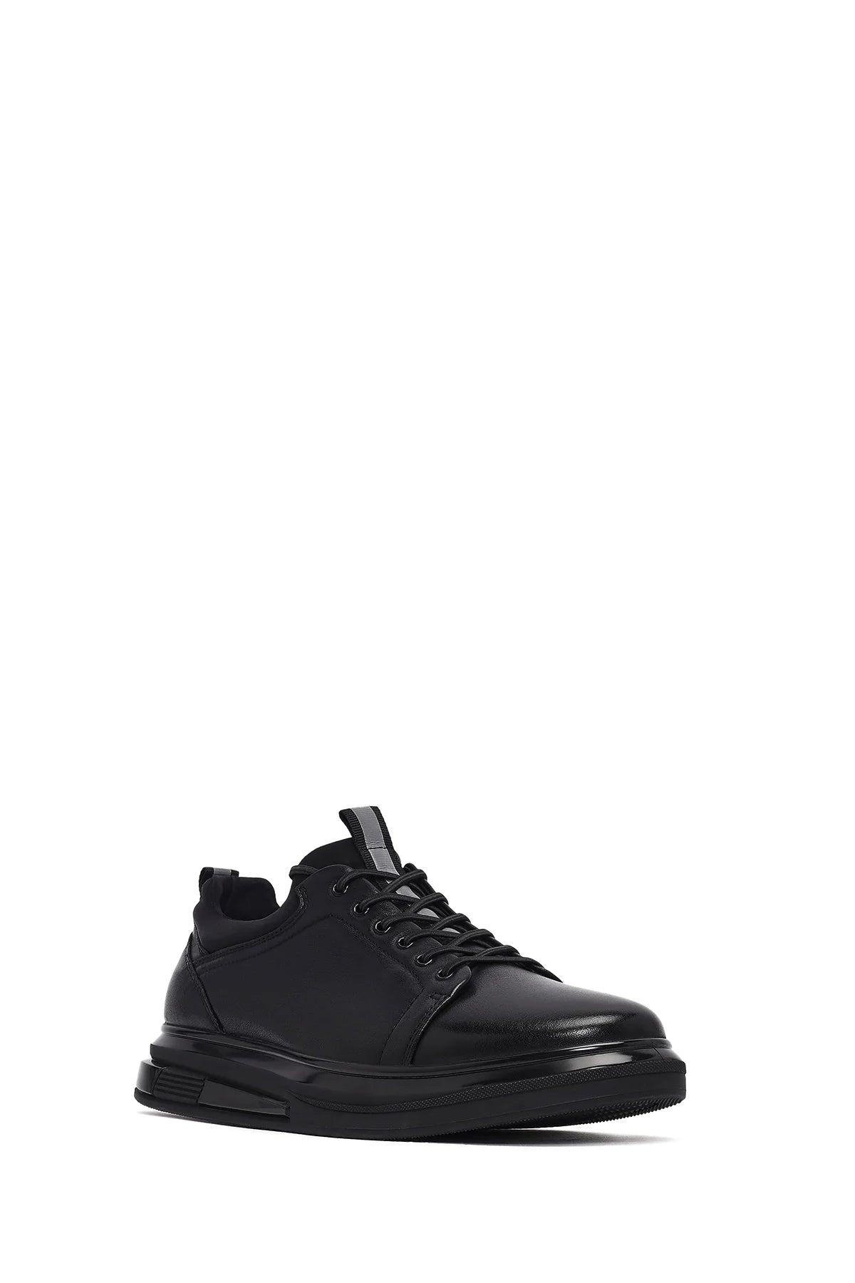 Erkek Siyah Bağcıklı Deri Sneaker