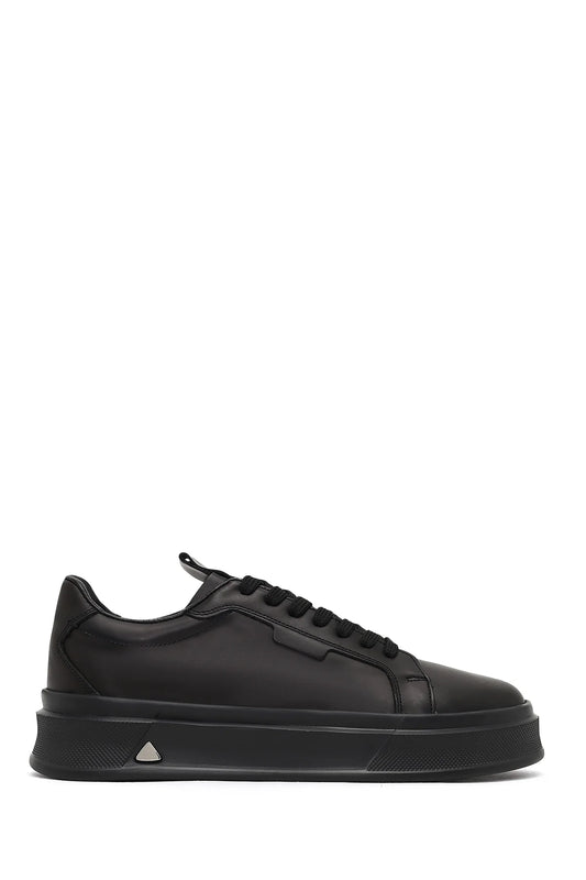 Erkek Siyah Bağcıklı Kalın Tabanlı Deri Sneaker