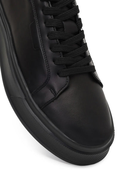 Erkek Siyah Bağcıklı Kalın Tabanlı Deri Sneaker
