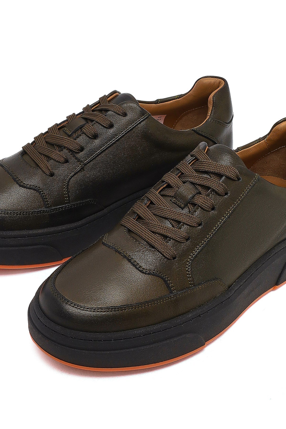 Erkek Haki Bağcıklı Kalın Tabanlı Deri Sneaker