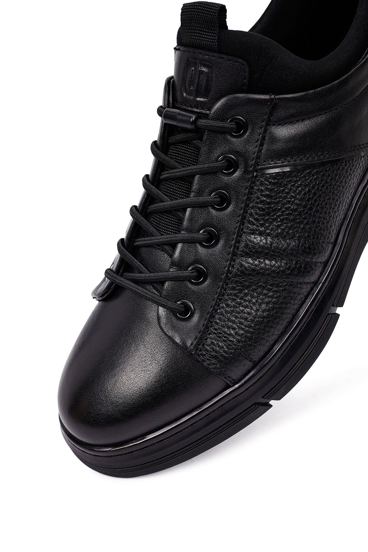 Erkek Siyah Bağcıklı Kalın Tabanlı Deri Casual Sneaker