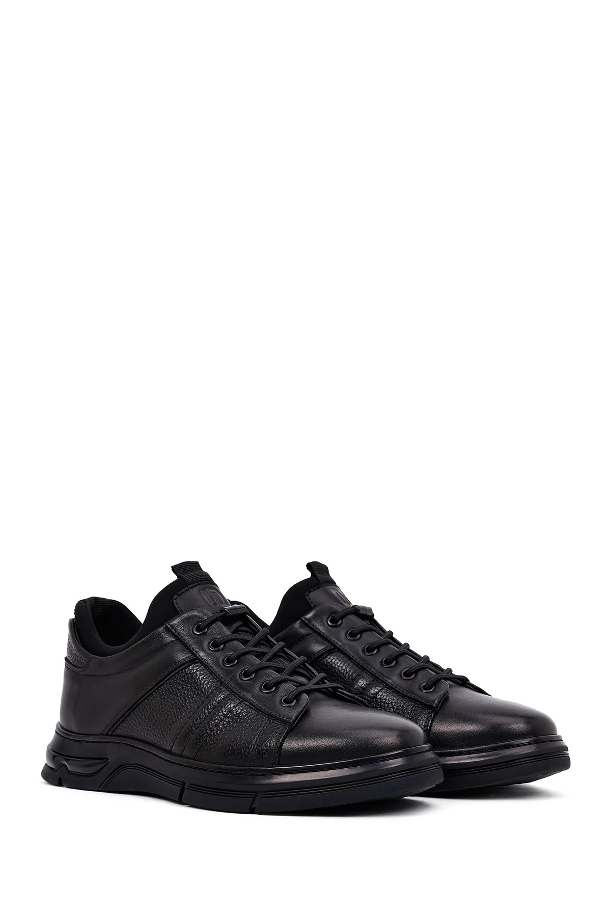 Erkek Siyah Bağcıklı Kalın Tabanlı Deri Casual Sneaker