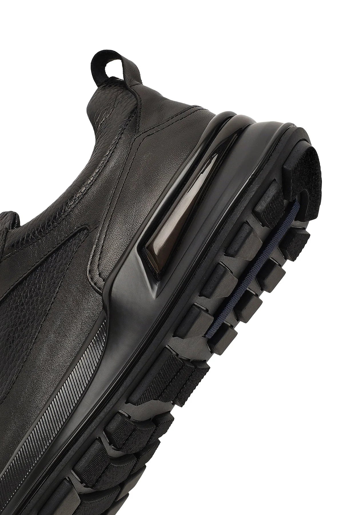 Erkek Siyah Bağcıklı Kalın Tabanlı Deri Sneaker