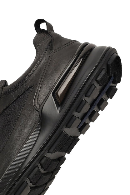 Erkek Siyah Bağcıklı Kalın Tabanlı Deri Sneaker