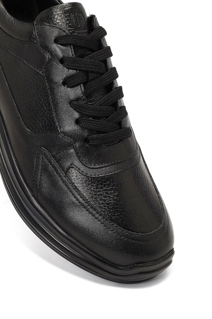 Erkek Siyah Bağcıklı Kalın Tabanlı Deri Sneaker