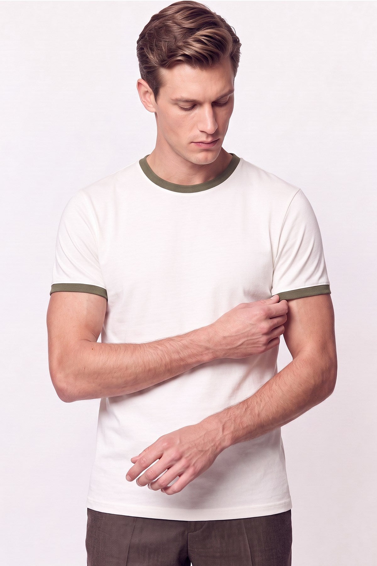 Slim Fit Bisiklet Yaka Ekru - Haki Tişört Ts 932