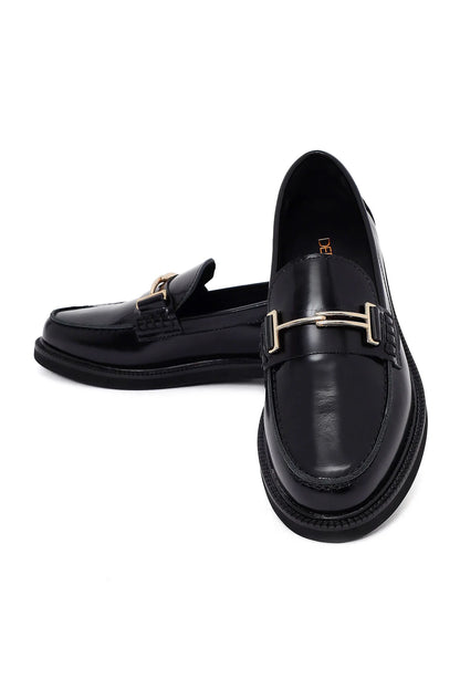 Kadın Siyah Tokalı Deri Maskülen Loafer