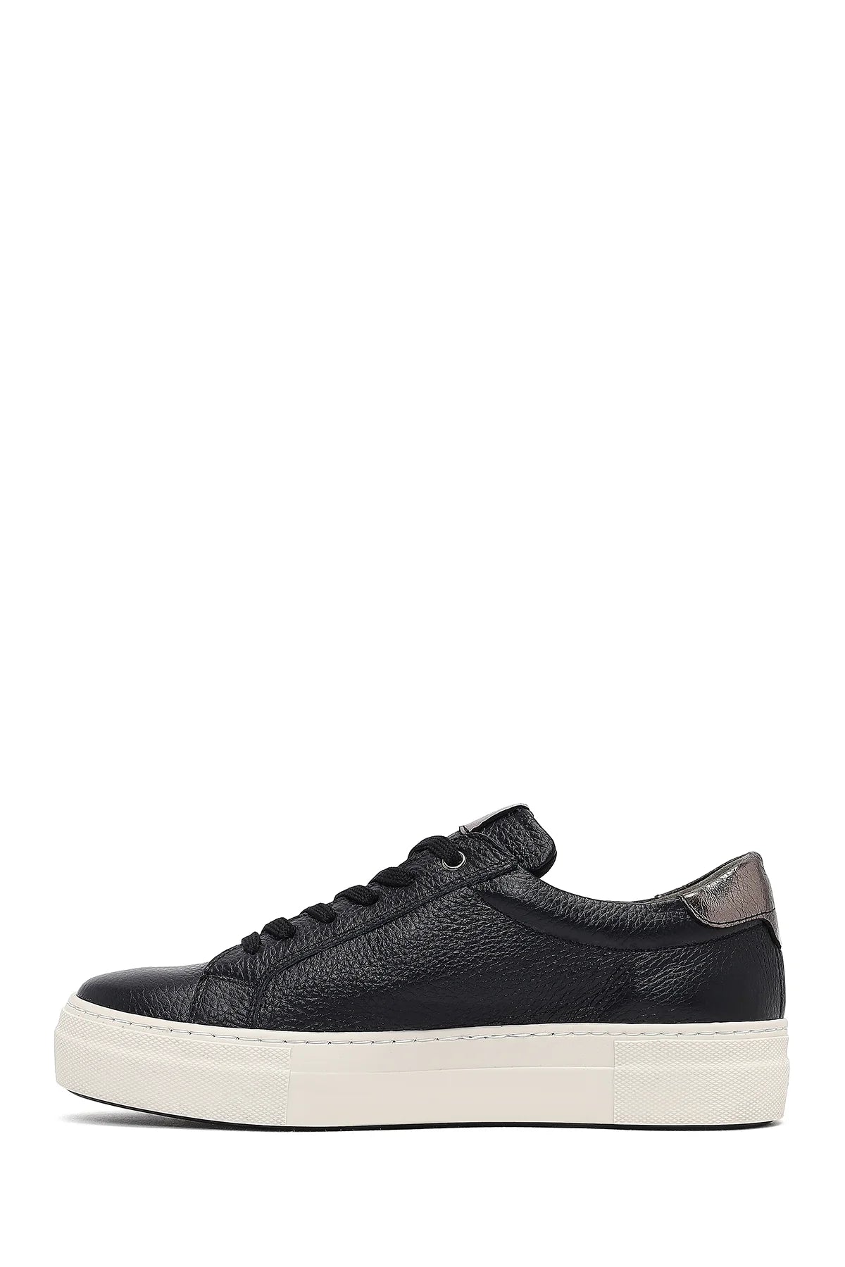 Kadın Siyah Bağcıklı Kalın Tabanlı Deri Sneaker
