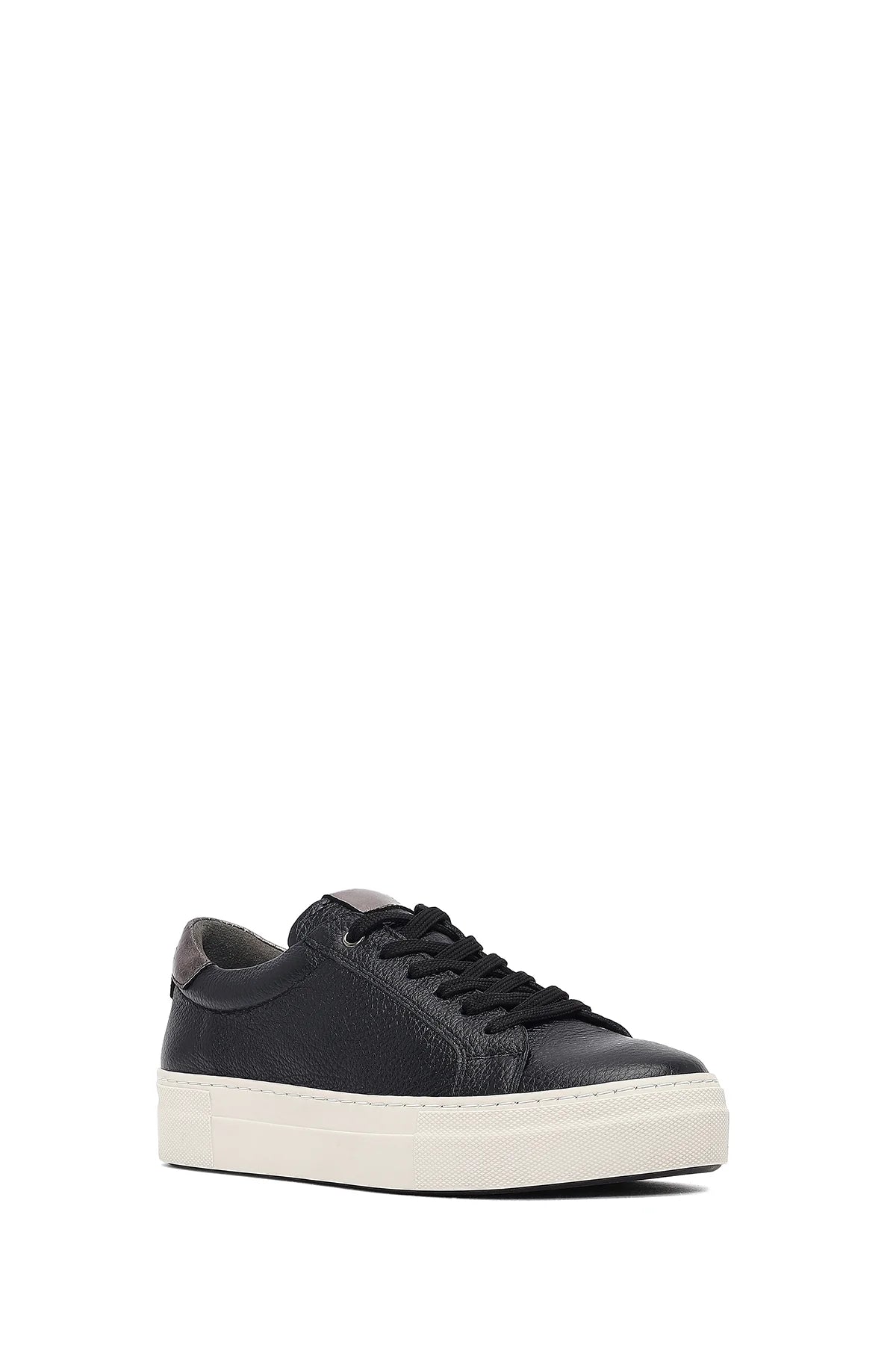 Kadın Siyah Bağcıklı Kalın Tabanlı Deri Sneaker