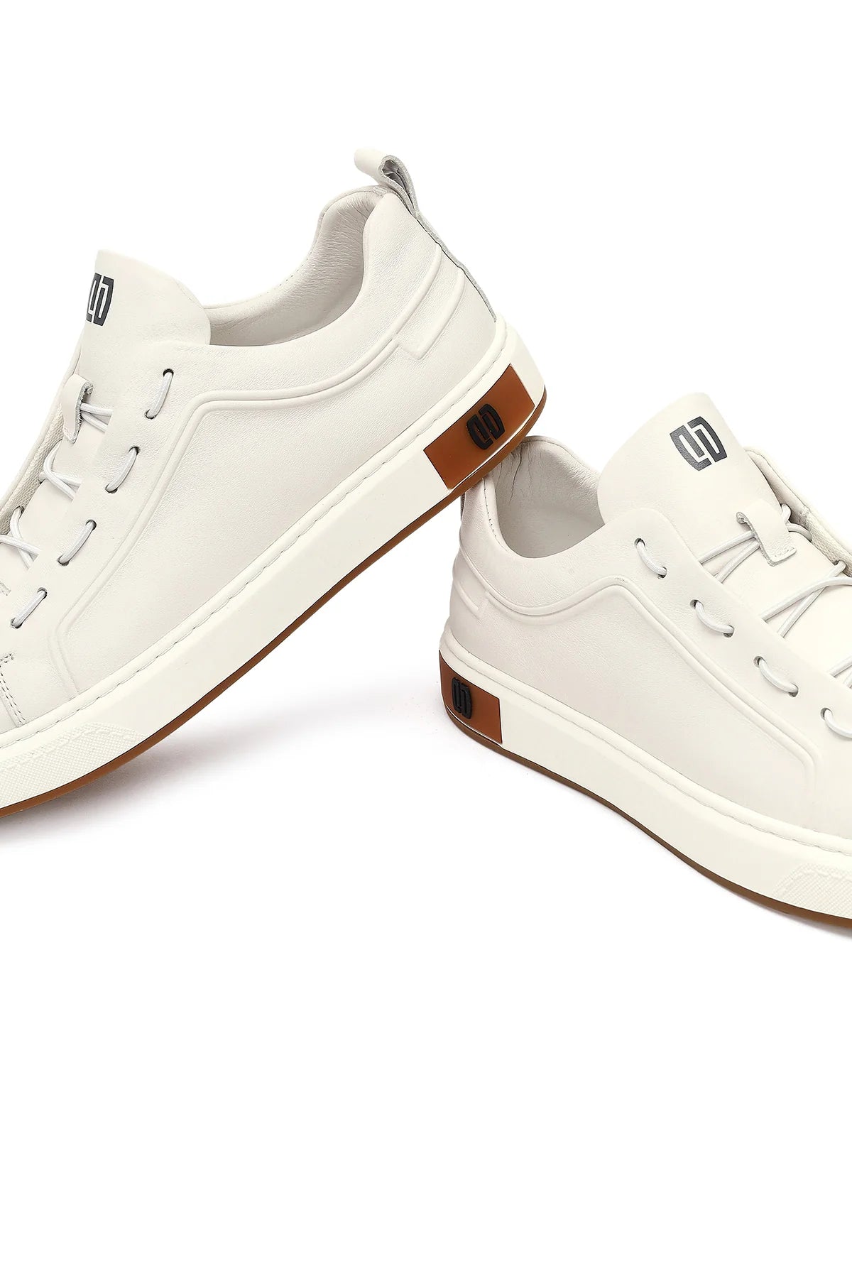 Erkek Beyaz Bağcıklı Deri Sneaker