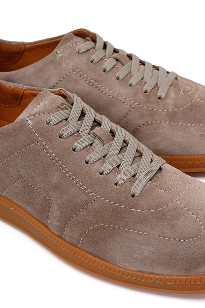 Erkek Vizon Bağcıklı Süet Deri Sneaker