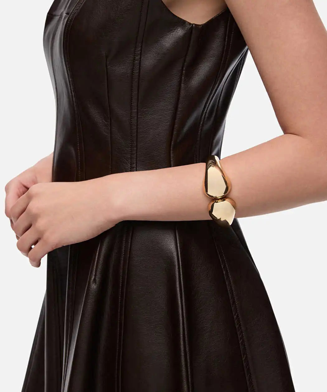 Altın Hacimli Metal Bileklik Iw6260061008265 | Ipekyol
