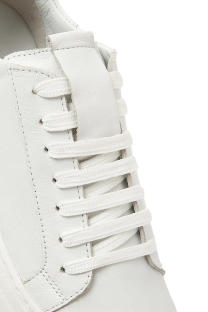 Kadın Beyaz Bağcıklı Deri Sneaker