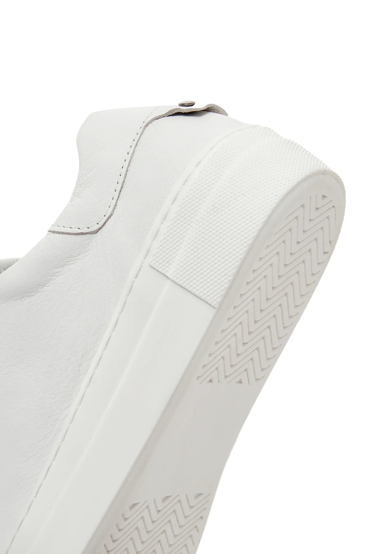 Kadın Beyaz Bağcıklı Deri Sneaker