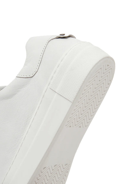 Kadın Beyaz Bağcıklı Deri Sneaker