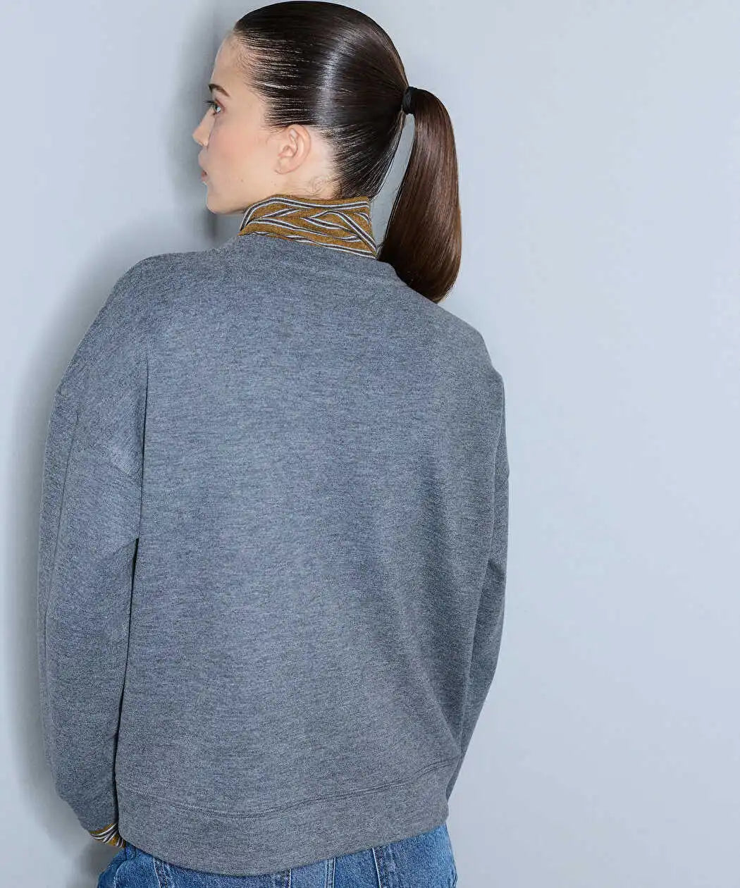 Gri Çift Parça Görünüm Işlemeli Sweatshirt Iw6260091121126 | Ipekyol