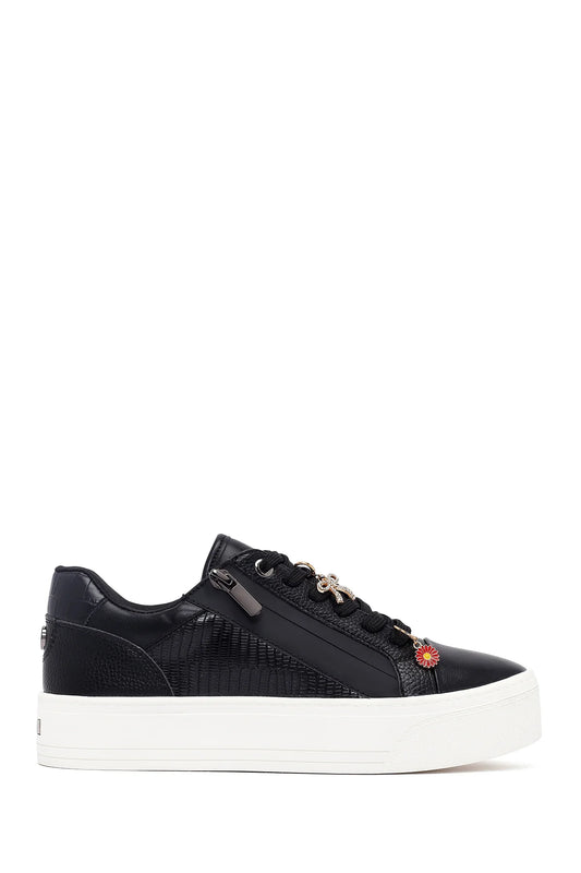 Kadın Siyah Bağcıklı Kalın Tabanlı Sneaker