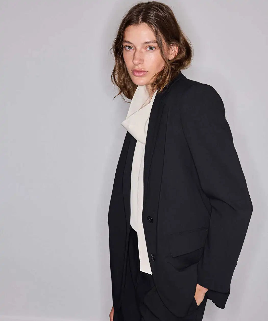 Siyah Vatkalı Oversize Blazer Iw6260106130001 | Ipekyol