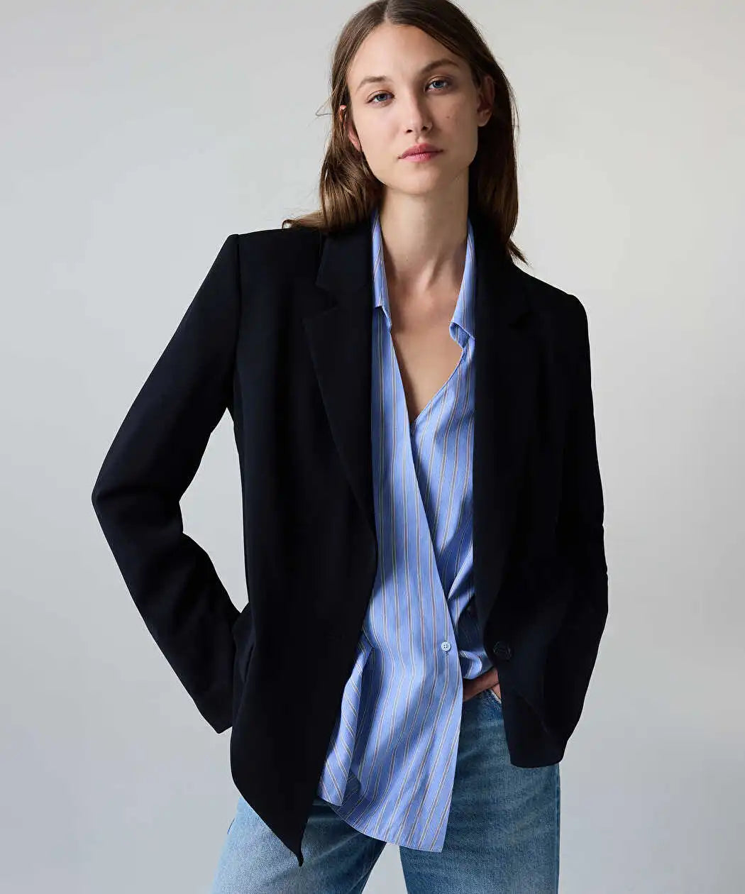 Siyah Vatkalı Uzun Blazer Iw6260005125001 | Ipekyol