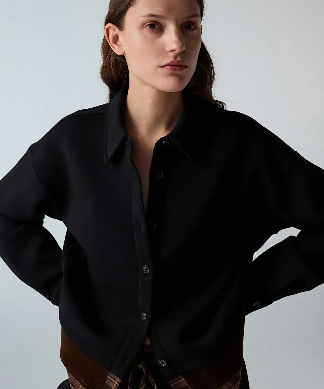 Siyah Kontrast Katmanlı Oversize Gömlek Iw6260025144001 | Ipekyol