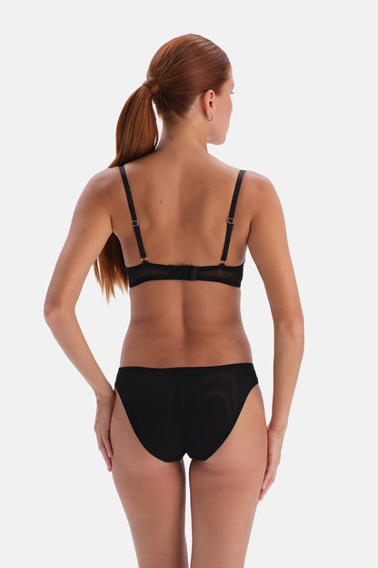 Siyah Tüllü Brief Külot