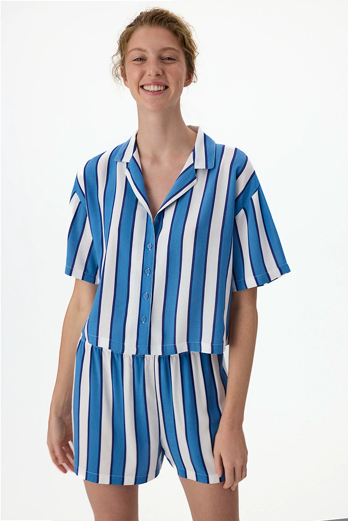 Mavi Vacation Çizgili Kısa Kollu Gömlek Şort Pijama Takımı
