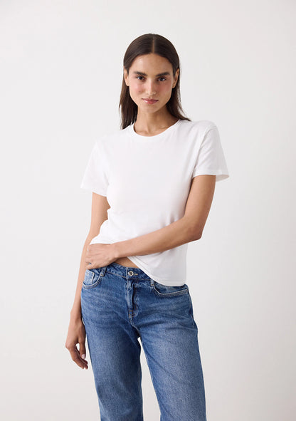 Beyaz Bisiklet Yaka Slim Fit Pamuklu Tişört