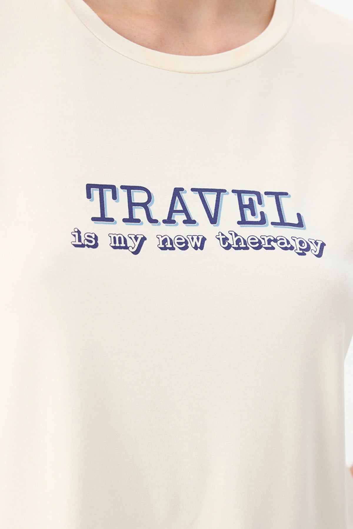Ekru Travel Slogan Desenli Fırfırlı Kısa Kollu Şort Pijama Takımı