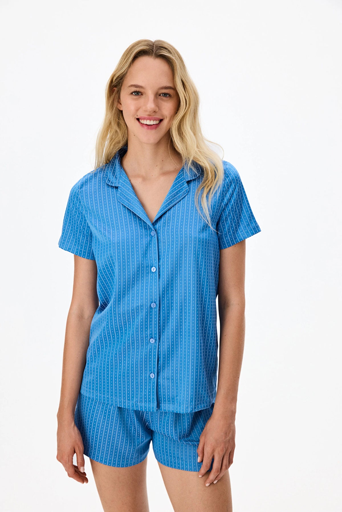 Mavi Skyline Saten Kısa Kollu Gömlek Şort Pijama Takımı