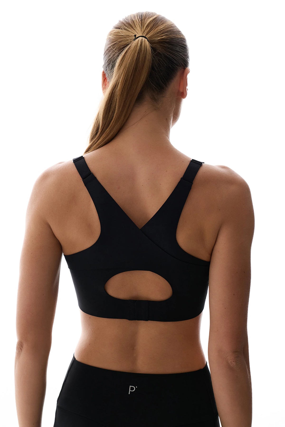 Siyah Stretch360 Orta Destek Çapraz Sırt Detaylı Kaydırmaz Askılı Cross Back Spor Sütyeni