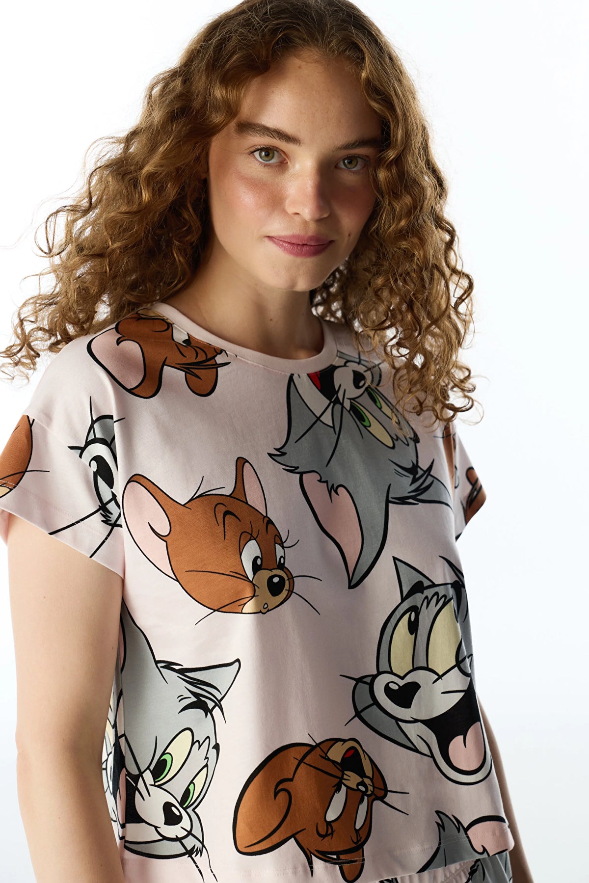Lila Looney Tunes Tom&jerry Kedi Desenli Pantolon Kısa Kollu Pijama Takımı