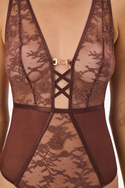 Kahverengi Strap Body