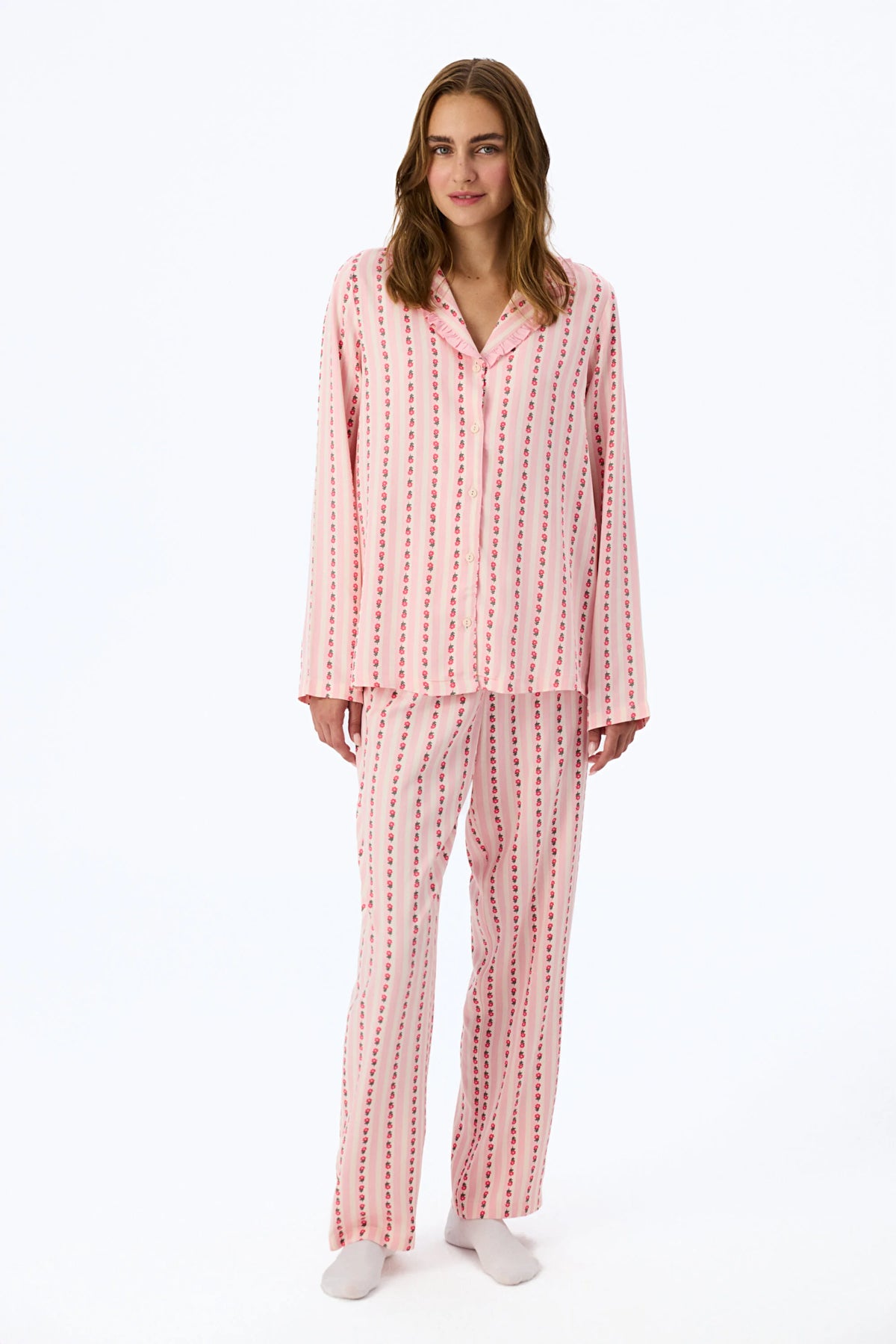 Açık Pembe Chloe Çiçekli Fırfırlı Uzun Kollu Gömlek Pantolon Pijama Takımı