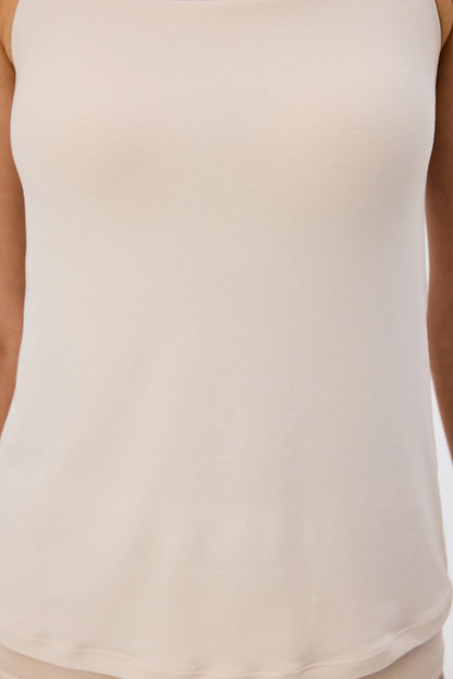 Iz Bırakmaz Seramik Bej Invisible Thin Strap Atlet