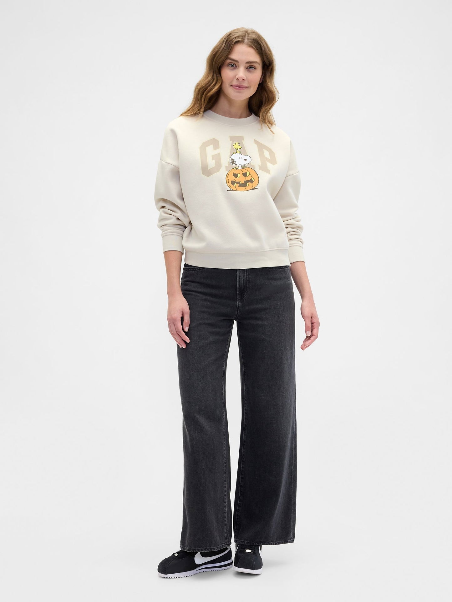 Krem Snoopy Grafikli Gap Logo Sweatshirt
