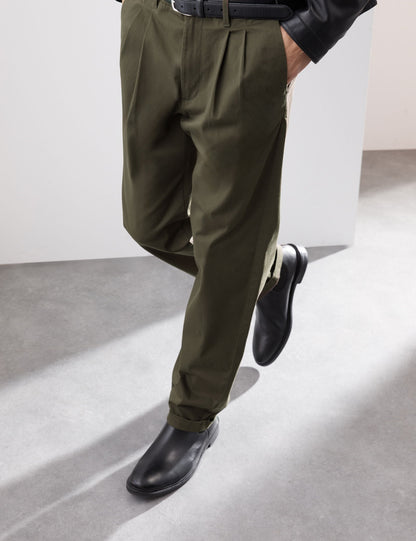 Tapered Fit Chino Pantolon