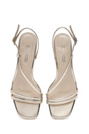 Kadın Altın Bilekten Tokalı Kısa Kalın Topuklu Metalik Sandalet