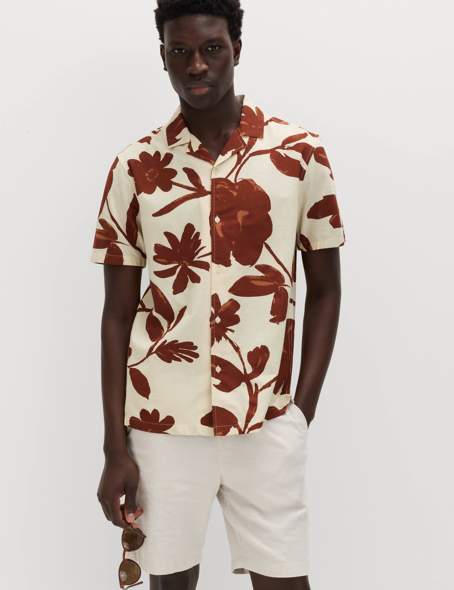 Çiçek Desenli Erkek Gömlek
