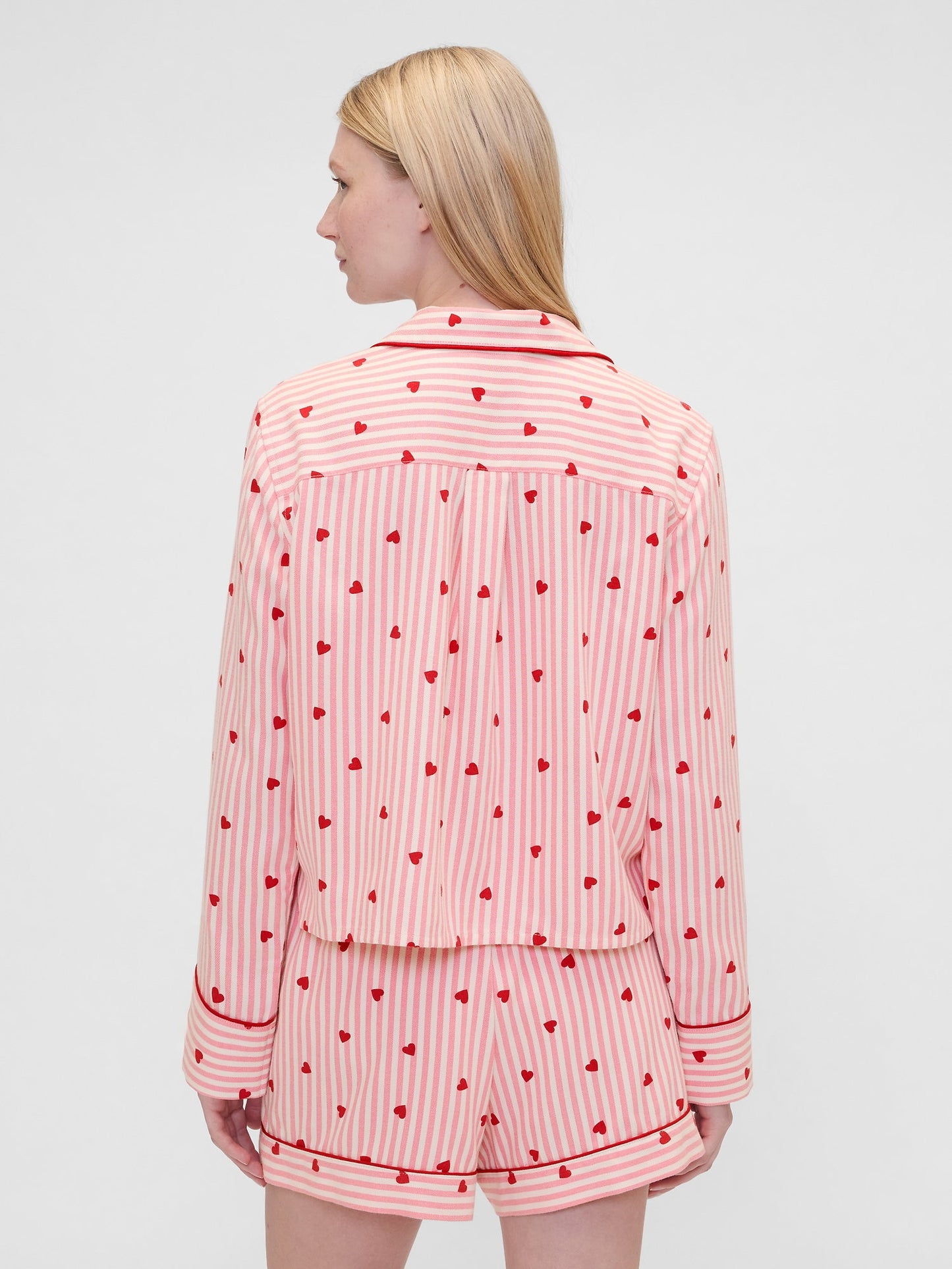 Pembe Gap × Summer Fridays Relaxed Flannel Hearts Pijama Üstü