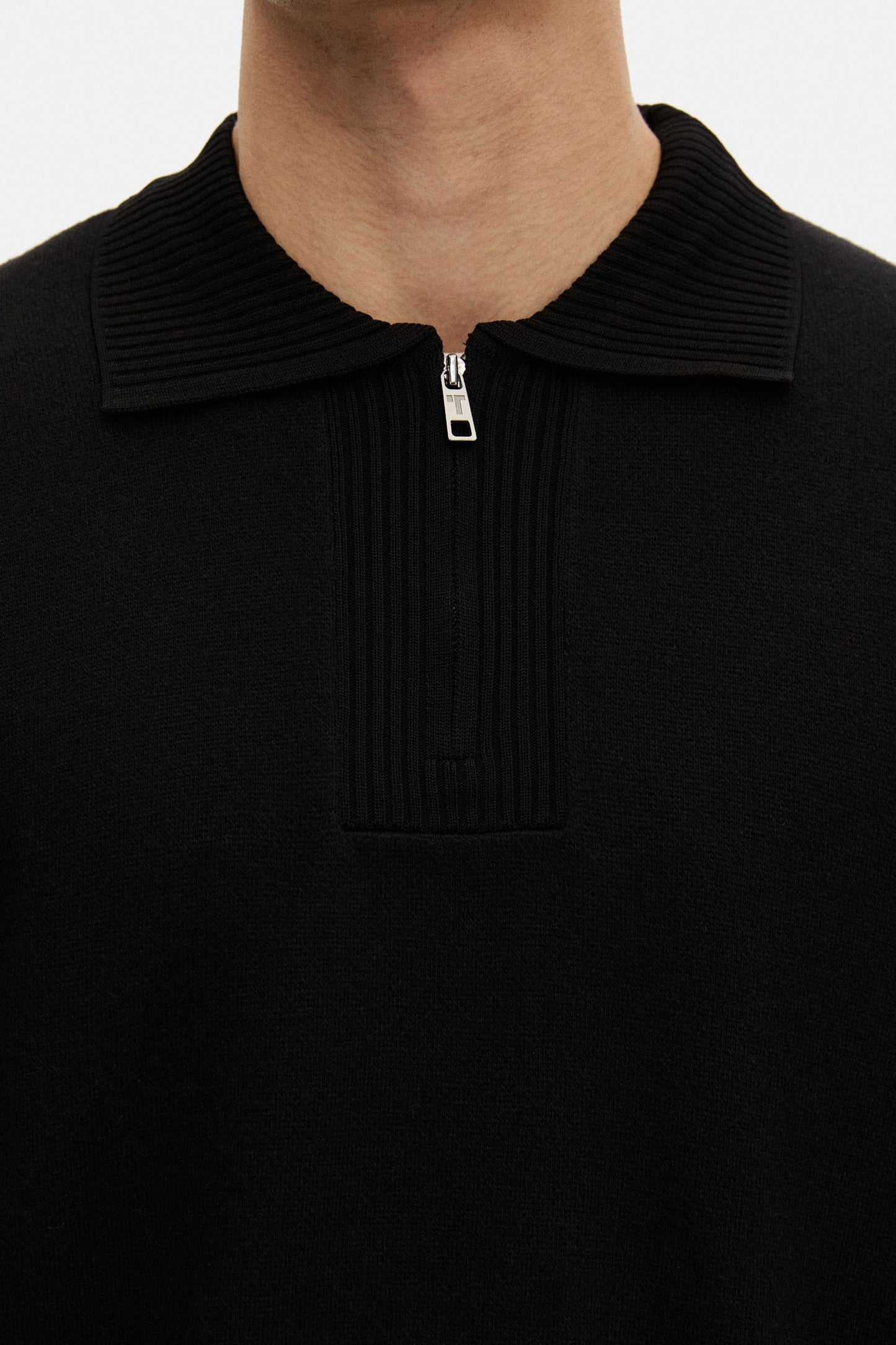 Tween Relaxed Fit Siyah Kazak