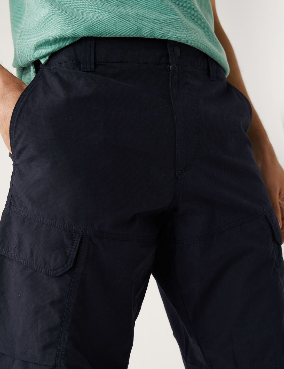 Regular Fit Stormwear™ Kargo Şort