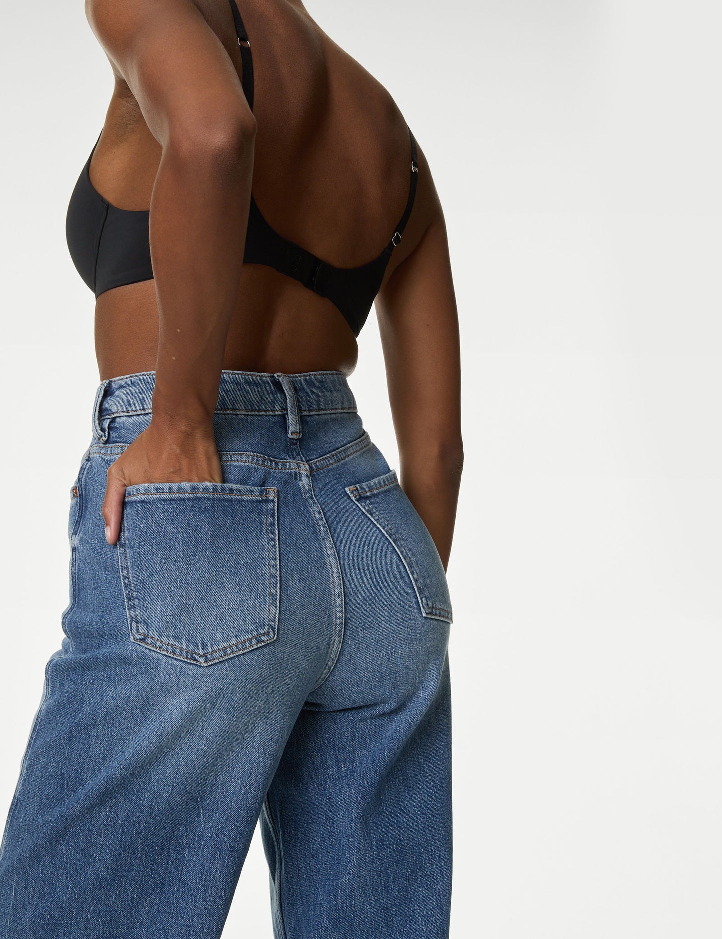 Cool Comfort:trade_mark: Dikişsiz Kalça Şekillendirici Şort Korse
