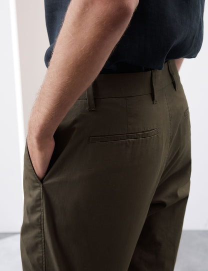 Pamuk Karışımlı Regular Fit Lightweight Chino Şort