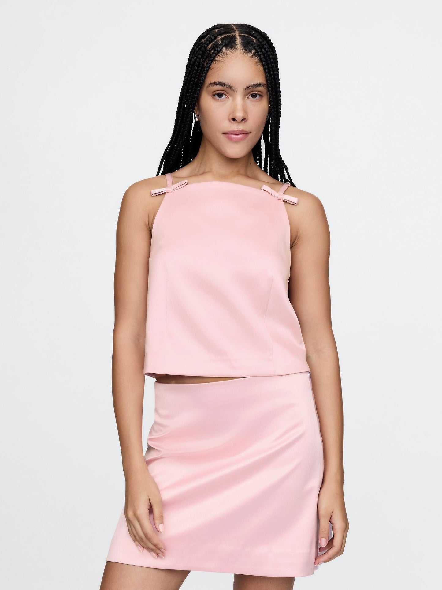 Pembe Kare Yaka Saten Bluz