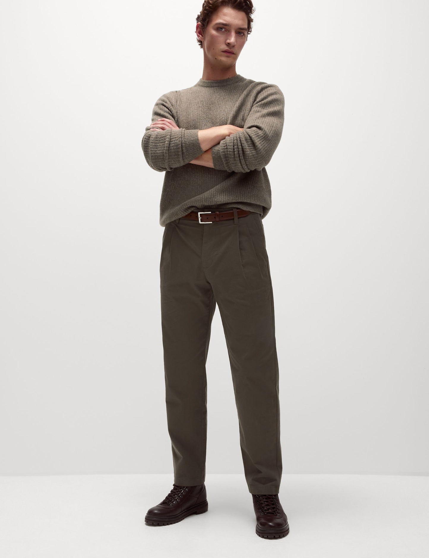 Tapered Fit Chino Pantolon