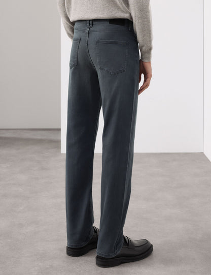 Düz Kesim Jeans