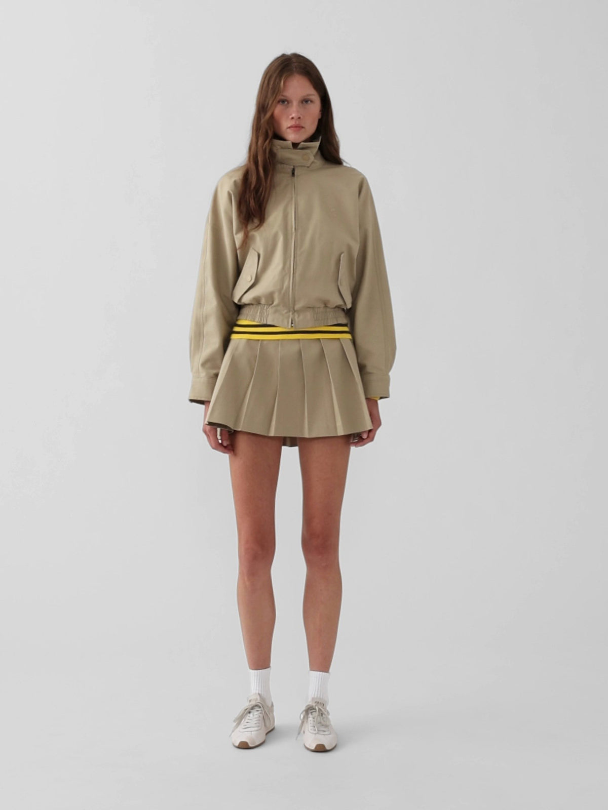 Bej Gap × Malbon Pileli Twill Mini Şort Etek