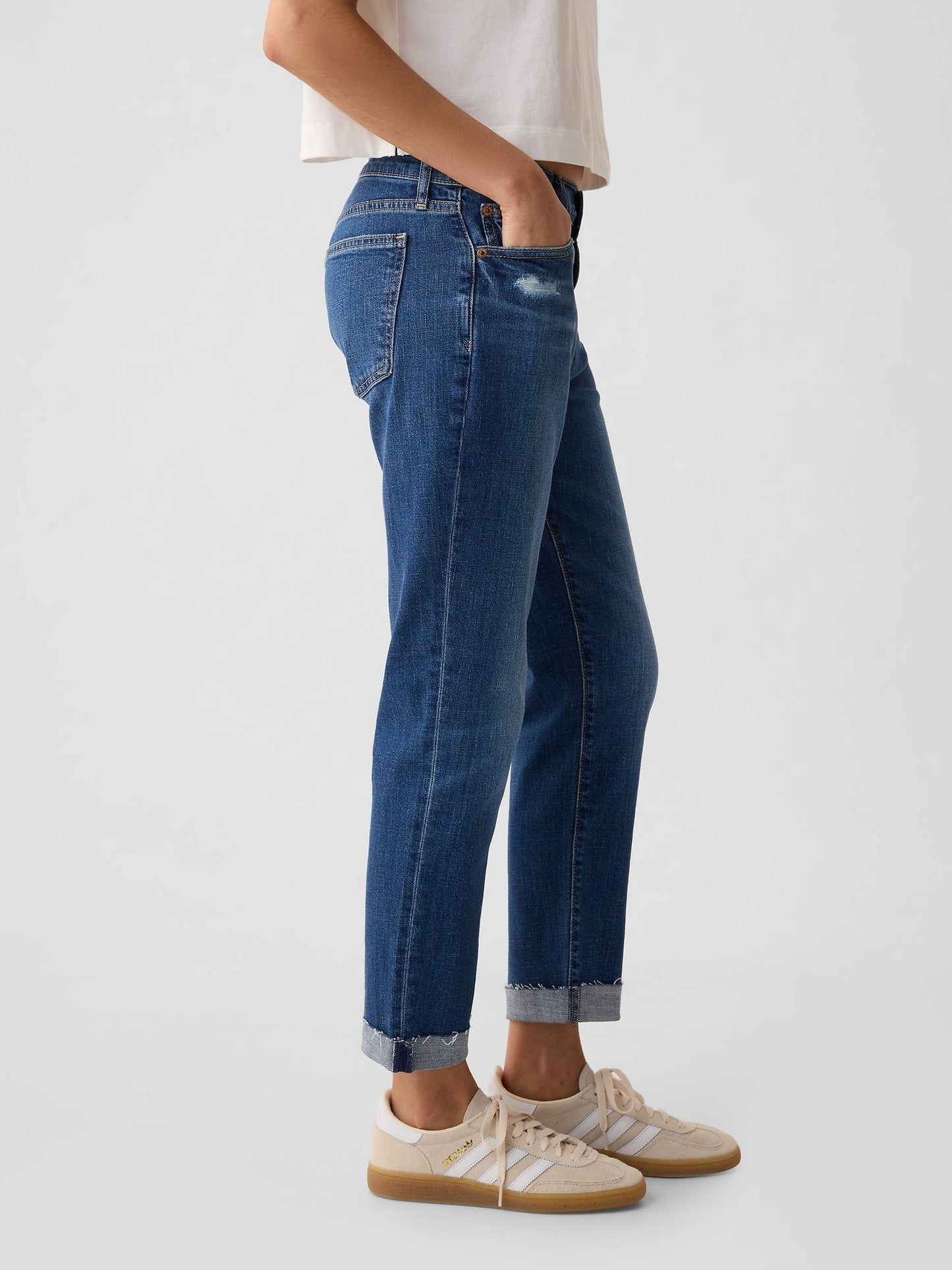 Mavi Mid Rise Washwell Girlfriend Jean Pantolon