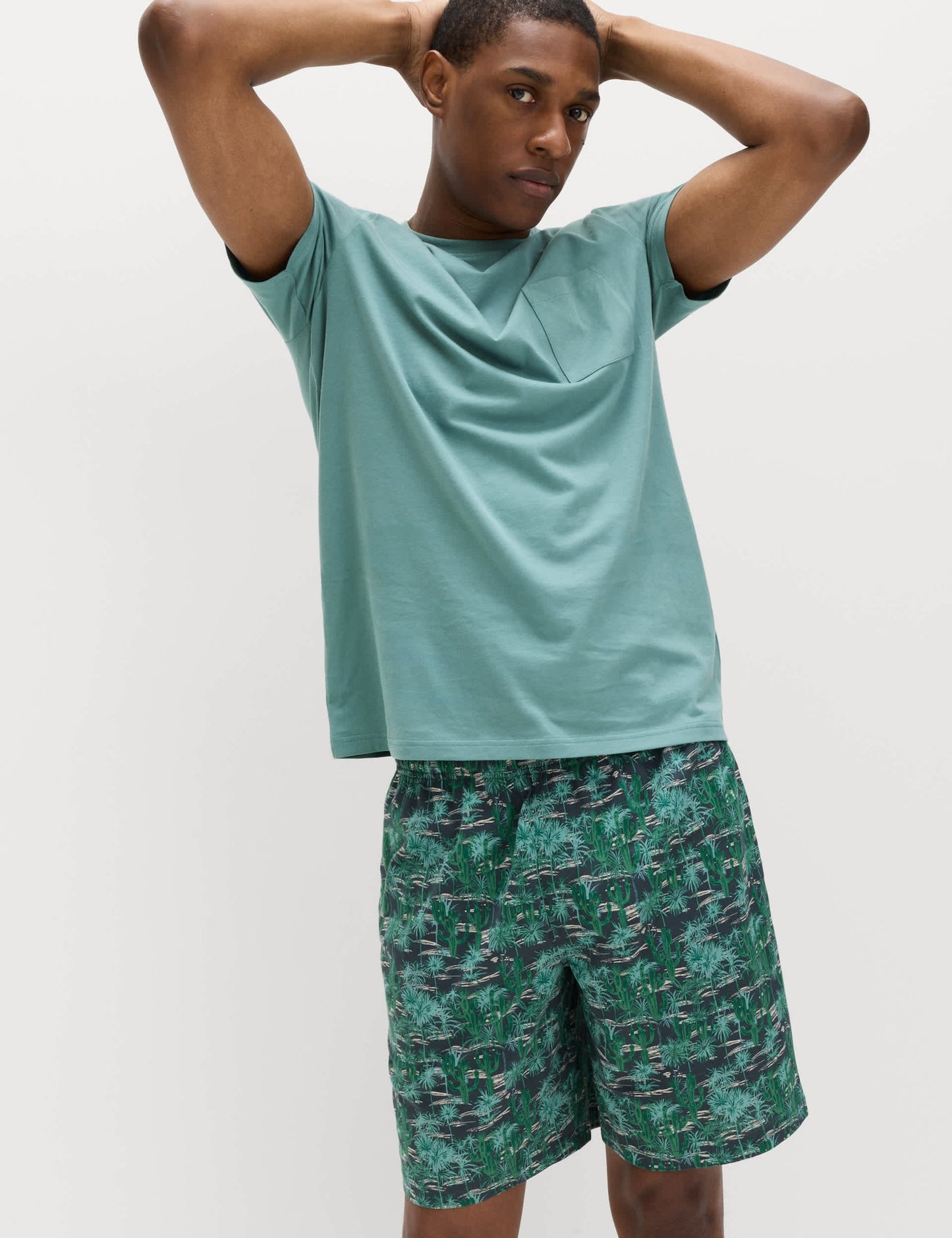 Desenli Pijama Takımı